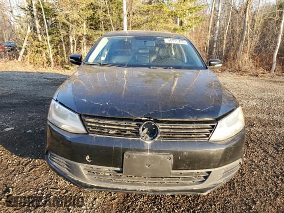 ✅ 2014 Volkswagen Jetta TDI • VIN: 3VWLL7AJ3EM336098 • Lot: 94135745. Wystawiony na Copart z przebiegiem 164 807 mil. Bezpłatny archiwum sprzedaży aukcyjnych z USA i szczegółowy raport historii pojazdu na DreamBid. Zdjęcie 5.