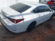 ✅ 2024 Lexus ES 350 F Sport • VIN: 58AJZ1B17RU171747 • Лот: 41010880. Опубликован ранее на IAAI с пробегом 20 708 миль. Бесплатный доступ к архиву аукционных продаж из США и подробный отчёт об истории автомобиля на DreamBid. Изображение 4.