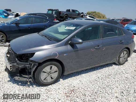 2017 Hyundai Ioniq Blue с VIN KMHC65LC0HU057409, выставлен на аукционе Copart как лот 66990154 с пробегом 56 501 миль миль и Списание • Salvage title. История ставок и продаж доступна на DreamBid. Изображение 1.