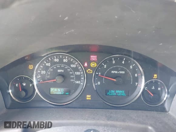 ✅ 2006 Jeep Commander • VIN: 1J8HG48K56C195413 • Lot: 41405302. Listed on IAAI with 74,062 mi. Free auction sales archive from the USA and detailed vehicle history report at DreamBid. Image 7.