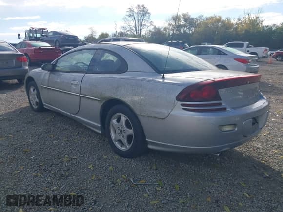 ✅ 2002 Dodge Stratus SE • VIN: 4B3AG42H52E010300 • Lot: 43594337. Wystawiony na IAAI z przebiegiem 131 531 mil. Bezpłatny archiwum sprzedaży aukcyjnych z USA i szczegółowy raport historii pojazdu na DreamBid. Zdjęcie 3.