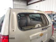 ✅ 2007 Chevrolet Suburban LT • VIN: 3GNFK16337G143209 • Lot: 42791126. Listed on IAAI with 275,673 mi. Free auction sales archive from the USA and detailed vehicle history report at DreamBid. Image 17.