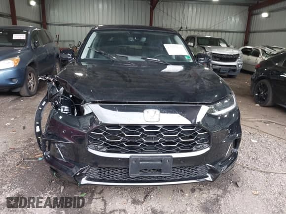 ✅ 2026 Honda HR-V EX-L • VIN: 3CZRZ1H74TM700104 • Lot: 43423849. Listed on IAAI with 4,923 mi. Free auction sales archive from the USA and detailed vehicle history report at DreamBid. Image 13.