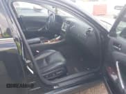 ✅ 2008 Lexus IS 250 • VIN: JTHBK262582067280 • Lot: 43224346. Wystawiony na IAAI z przebiegiem 151 593 mil. Bezpłatny archiwum sprzedaży aukcyjnych z USA i szczegółowy raport historii pojazdu na DreamBid. Zdjęcie 5.