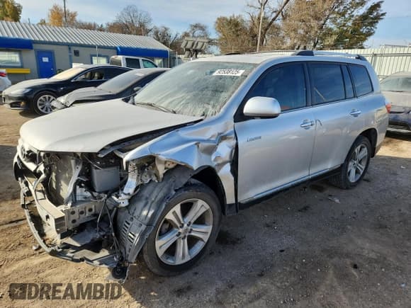 ✅ 2012 Toyota Highlander Limited • VIN: 5TDDK3EH0CS165723 • Lot: 92538125. Listed on Copart with 166,521 mi. Free auction sales archive from the USA and detailed vehicle history report at DreamBid. Image 1.