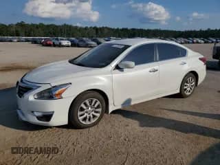 2015 Nissan Altima S z VIN 1N4AL3APXFN334613, wystawiony jako Copart lot #71720305 z przebiegiem 127 135 mil mil oraz Szkoda całkowita • Salvage title. Historia ofert i sprzedaży dostępna na DreamBid. Obrazek 1.