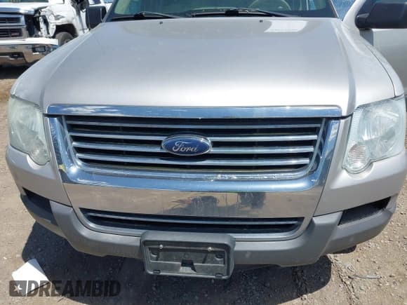 ✅ 2006 Ford Explorer XLT • VIN: 1FMEU73E76UA80890 • Лот: 42524830. Опубликован ранее на IAAI с пробегом 138 640 миль. Бесплатный доступ к архиву аукционных продаж из США и подробный отчёт об истории автомобиля на DreamBid. Изображение 6.