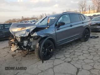 ✅ 2024 Volkswagen Tiguan SE R-Line Black • VIN: 3VV8B7AX7RM208079 • Lot: 92851255. Listed on Copart with Not provided. Free auction sales archive from the USA and detailed vehicle history report at DreamBid. Image 1.