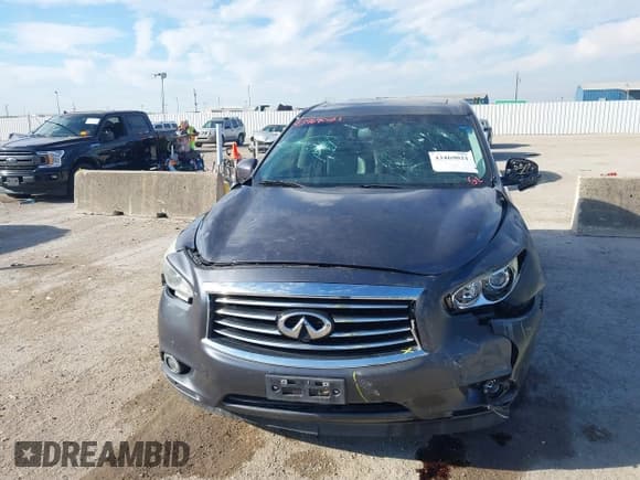 ✅ 2013 Infiniti JX35 • VIN: 5N1AL0MN0DC320193 • Lot: 43469021. Wystawiony na IAAI z przebiegiem 173 462 mil. Bezpłatny archiwum sprzedaży aukcyjnych z USA i szczegółowy raport historii pojazdu na DreamBid. Zdjęcie 6.