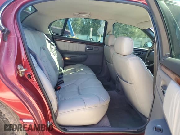 ✅ 1995 Chrysler LHS • VIN: 2C3HC56F6SH533475 • Lot: 45446985. Listed on Copart with 97,091 mi. Free auction sales archive from the USA and detailed vehicle history report at DreamBid. Image 10.