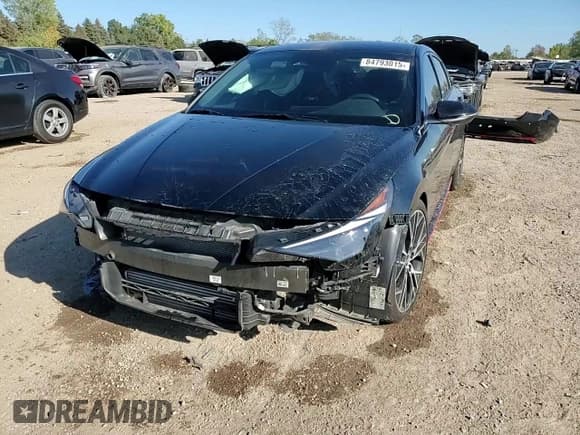 ✅ 2022 Hyundai Elantra • VIN: KMHLW4AK8NU001475 • Lot: 84793015. Listed on Copart with 40,313 mi. Free auction sales archive from the USA and detailed vehicle history report at DreamBid. Image 14.