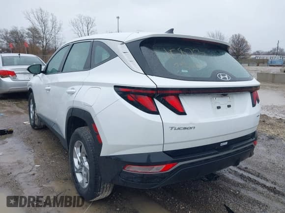 ✅ 2022 Hyundai Tucson SE • VIN: 5NMJACAE2NH086464 • Lot: 39118076. Wystawiony na IAAI z przebiegiem 45 292 mil. Bezpłatny archiwum sprzedaży aukcyjnych z USA i szczegółowy raport historii pojazdu na DreamBid. Zdjęcie 3.