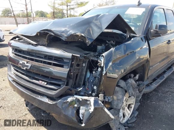 ✅ 2017 Chevrolet Silverado 1500 LT • VIN: 1GCVKREH5HZ317010 • Лот: 43134113. Опубликован ранее на IAAI с пробегом 103 673 миль. Бесплатный доступ к архиву аукционных продаж из США и подробный отчёт об истории автомобиля на DreamBid. Изображение 6.