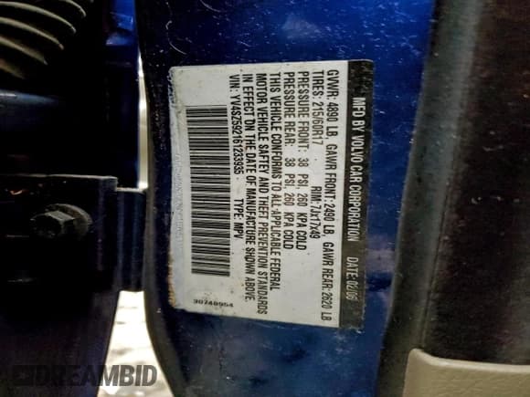 ✅ 2006 Volvo XC70 • VIN: YV4SZ592161233935 • Lot: 95906165. Listed on Copart with 141,370 mi. Free auction sales archive from the USA and detailed vehicle history report at DreamBid. Image 12.