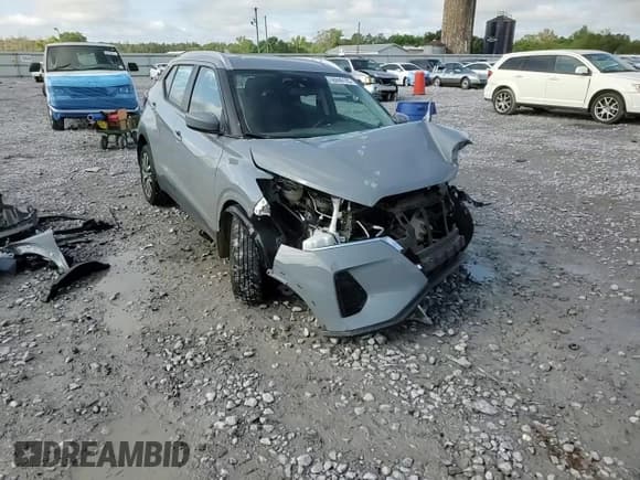 ✅ 2023 Nissan Kicks SV • VIN: 3N1CP5CV0PL525301 • Lot: 68696125. Listed on Copart with 67,665 mi. Free auction sales archive from the USA and detailed vehicle history report at DreamBid. Image 15.