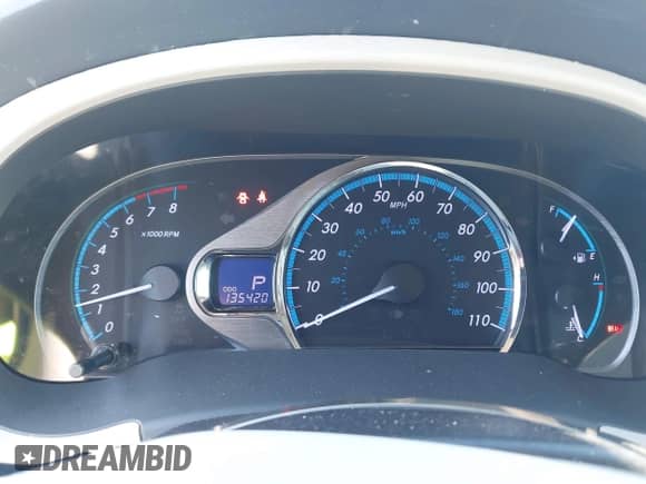 2011 Toyota Sienna XLE AAS with VIN 5TDYK3DC5BS140466, listed as a IAAI auction lot 43460456 with 135,420 mi miles and . Bid and sale history available at DreamBid. Image 7.