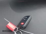 ✅ 2014 Toyota Prius Three • VIN: JTDKN3DU6E1776658 • Лот: 43579398. Опубликован ранее на IAAI с пробегом 176 727 миль. Бесплатный доступ к архиву аукционных продаж из США и подробный отчёт об истории автомобиля на DreamBid. Изображение 11.