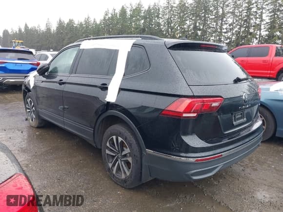 ✅ 2024 Volkswagen Tiguan S • VIN: 3VVFB7AX9RM194113 • Lot: 43452824. Listed on IAAI with Not provided. Free auction sales archive from the USA and detailed vehicle history report at DreamBid. Image 3.