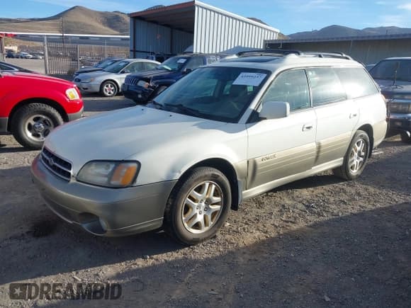✅ 2002 Subaru Legacy Outback Limited • VIN: 4S3BH686627646053 • Lot: 43599237. Wystawiony na IAAI z przebiegiem 265 653 mil. Bezpłatny archiwum sprzedaży aukcyjnych z USA i szczegółowy raport historii pojazdu na DreamBid. Zdjęcie 2.