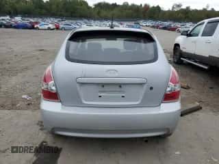 2009 Hyundai Accent Auto GS z VIN KMHCM36C19U112294, wystawiony jako Copart lot #72515624 z przebiegiem Nie podano mil oraz Czysty tytuł • Clean title. Historia ofert i sprzedaży dostępna na DreamBid. Obrazek 6.