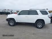 ✅ 2022 Toyota 4Runner TRD Off Road Premium • VIN: JTERU5JR2N6054938 • Lot: 43558574. Listed on IAAI with 110,801 mi. Free auction sales archive from the USA and detailed vehicle history report at DreamBid. Image 14.