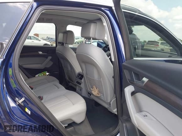 ✅ 2023 Audi Q5 S line Premium • VIN: WA1GAAFY4P2170773 • Лот: 42558995. Опубликован ранее на IAAI с пробегом 30 053 миль. Бесплатный доступ к архиву аукционных продаж из США и подробный отчёт об истории автомобиля на DreamBid. Изображение 8.