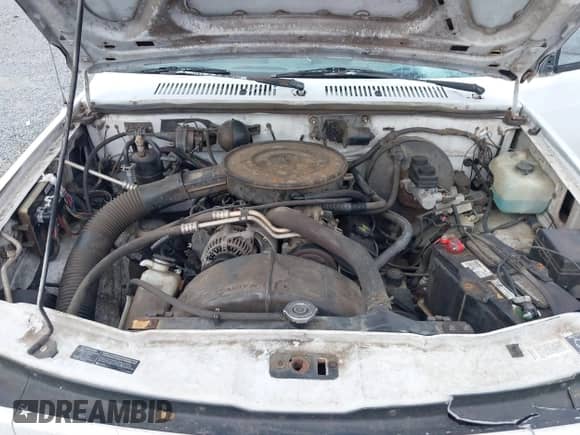 1996 Dodge Dakota z VIN 1B7FL26XXTS665546, wystawiony jako IAAI lot #41009915 z przebiegiem 84 332 mil mil oraz . Historia ofert i sprzedaży dostępna na DreamBid. Obrazek 10.