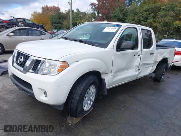 ✅ 2017 Nissan Frontier SL • VIN: 1N6AD0FV2HN750975 • Lot: 43574104. Wystawiony na IAAI z przebiegiem 75 897 mil. Bezpłatny archiwum sprzedaży aukcyjnych z USA i szczegółowy raport historii pojazdu na DreamBid. Zdjęcie 19.