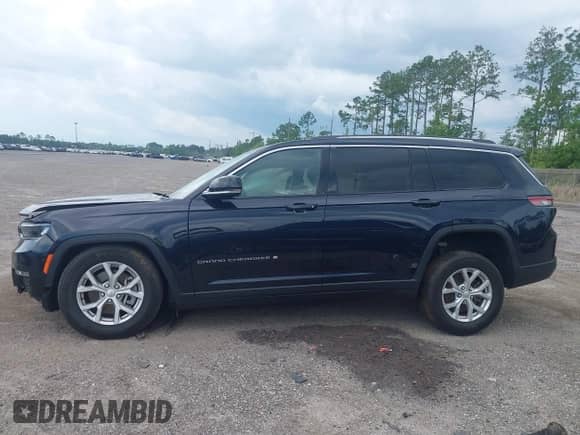 2024 Jeep Grand Cherokee Limited с VIN 1C4RJJBGXR8922522, выставлен на аукционе IAAI как лот 42552026 с пробегом 15 673 миль миль и . История ставок и продаж доступна на DreamBid. Изображение 15.