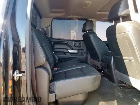 2017 Chevrolet Silverado 1500 LTZ z VIN 3GCUKSEJ0HG303781, wystawiony jako Copart lot #90701185 z przebiegiem 280 400 mil mil oraz Czysty tytuł • Clean title. Historia ofert i sprzedaży dostępna na DreamBid. Obrazek 10.