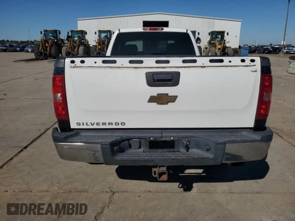 ✅ 2007 Chevrolet Silverado 2500HD Work Truck • VIN: 1GCHC29K37E505571 • Лот: 86473685. Опубликован ранее на Copart с пробегом Не указан. Бесплатный доступ к архиву аукционных продаж из США и подробный отчёт об истории автомобиля на DreamBid. Изображение 6.
