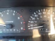 ✅ 1996 Toyota T100 SR5 • VIN: JT4UN24D5T0030580 • Лот: 80224244. Опубликован ранее на Copart с пробегом 231 126 миль. Бесплатный доступ к архиву аукционных продаж из США и подробный отчёт об истории автомобиля на DreamBid. Изображение 9.