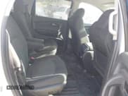 ✅ 2011 Chevrolet Traverse 2LT • VIN: 1GNKVJED0BJ108036 • Lot: 43703538. Listed on IAAI with 199,953 mi. Free auction sales archive from the USA and detailed vehicle history report at DreamBid. Image 8.