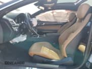 ✅ 2017 Mercedes-Benz E 400 • VIN: WDDKJ6HB3HF350932 • Lot: 53361085. Wystawiony na Copart z przebiegiem 97 490 mil. Bezpłatny archiwum sprzedaży aukcyjnych z USA i szczegółowy raport historii pojazdu na DreamBid. Zdjęcie 7.