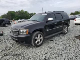 ✅ 2012 Chevrolet Tahoe LTZ • VIN: 1GNSCCE09CR326736 • Lot: 54181515. Wystawiony na Copart z przebiegiem 164 319 mil. Bezpłatny archiwum sprzedaży aukcyjnych z USA i szczegółowy raport historii pojazdu na DreamBid. Zdjęcie 1.