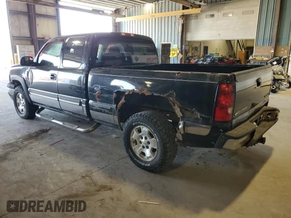✅ 2004 Chevrolet Silverado 1500 Z71 • VIN: 2GCEK19T541108630 • Лот: 73561804. Опубликован ранее на Copart с пробегом Не указан. Бесплатный доступ к архиву аукционных продаж из США и подробный отчёт об истории автомобиля на DreamBid. Изображение 2.