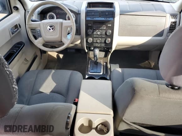 ✅ 2008 Mazda Tribute Sport • VIN: 4F2CZ92Z58KM16600 • Lot: 75220444. Wystawiony na Copart z przebiegiem 121 670 mil. Bezpłatny archiwum sprzedaży aukcyjnych z USA i szczegółowy raport historii pojazdu na DreamBid. Zdjęcie 8.