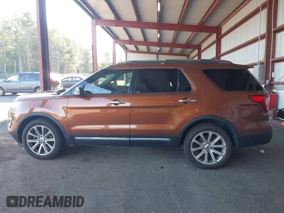 2017 Ford Explorer Limited with VIN 1FM5K8F85HGA78557, listed as a IAAI auction lot 43048929 with 183,830 mi miles and . Bid and sale history available at DreamBid. Image 14.