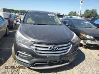 2018 Hyundai Santa Fe 2.4L z VIN 5XYZT3LB5JG560895, wystawiony jako Copart lot #85306865 z przebiegiem 137 576 mil mil oraz Czysty tytuł • Clean title. Historia ofert i sprzedaży dostępna na DreamBid. Obrazek 5.