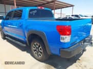 ✅ 2011 Toyota Tundra Limited • VIN: 5TFHW5F16BX170503 • Lot: 42294107. Wystawiony na IAAI z przebiegiem 179 366 mil. Bezpłatny archiwum sprzedaży aukcyjnych z USA i szczegółowy raport historii pojazdu na DreamBid. Zdjęcie 3.