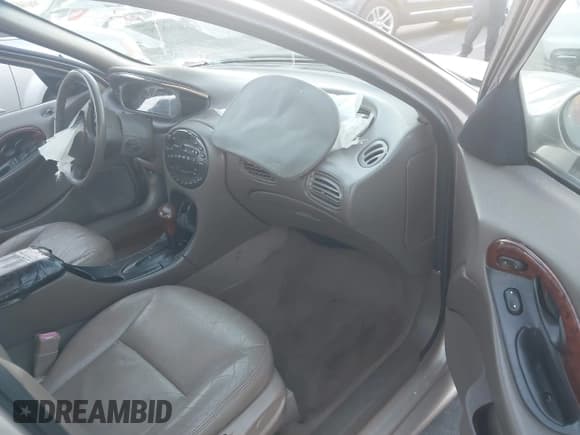 ✅ 1999 Mercury Sable LS • VIN: 1MEFM53SXXA647145 • Lot: 43602157. Listed on IAAI with 184,332 mi. Free auction sales archive from the USA and detailed vehicle history report at DreamBid. Image 5.