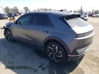 2022 Hyundai Ioniq 5 SEL z VIN KM8KNDAF2NU104490, wystawiony jako Copart lot #44732894 z przebiegiem 21 897 mil mil oraz . Historia ofert i sprzedaży dostępna na DreamBid. Obrazek 2.