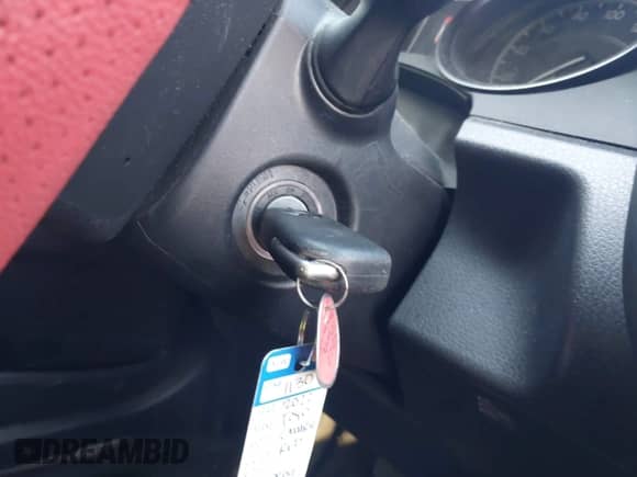 2022 Toyota Camry SE z VIN 4T1G11AK7NU036054, wystawiony jako IAAI lot #43036833 z przebiegiem 106 915 mil mil oraz . Historia ofert i sprzedaży dostępna na DreamBid. Obrazek 11.