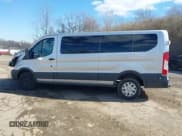 ✅ 2015 Ford Transit XL • VIN: 1FBZX2YM5FKA53431 • Lot: 41642635. Wystawiony na IAAI z przebiegiem Nie podano. Bezpłatny archiwum sprzedaży aukcyjnych z USA i szczegółowy raport historii pojazdu na DreamBid. Zdjęcie 15.