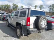 ✅ 2007 Hummer H3 SUV • VIN: 5GTDN13EX78128542 • Lot: 43792254. Wystawiony na IAAI z przebiegiem 210 498 mil. Bezpłatny archiwum sprzedaży aukcyjnych z USA i szczegółowy raport historii pojazdu na DreamBid. Zdjęcie 3.