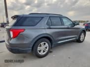 ✅ 2020 Ford Explorer XLT • VIN: 1FMSK7DH3LGC01121 • Лот: 93436995. Опубликован ранее на Copart с пробегом 33 078 миль. Бесплатный доступ к архиву аукционных продаж из США и подробный отчёт об истории автомобиля на DreamBid. Изображение 3.