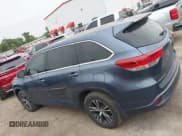 ✅ 2017 Toyota Highlander LE • VIN: 5TDZZRFH1HS222330 • Lot: 41933841. Wystawiony na IAAI z przebiegiem 150 459 mil. Bezpłatny archiwum sprzedaży aukcyjnych z USA i szczegółowy raport historii pojazdu na DreamBid. Zdjęcie 14.