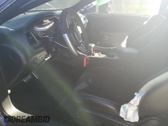 ✅ 2022 Dodge Challenger SRT Hellcat Redeye Widebody • VIN: 2C3CDZL97NH102788 • Lot: 44738075. Wystawiony na Copart z przebiegiem 2 889 mil. Bezpłatny archiwum sprzedaży aukcyjnych z USA i szczegółowy raport historii pojazdu na DreamBid. Zdjęcie 7.