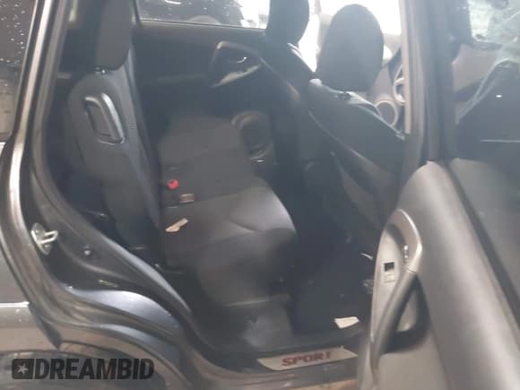 ✅ 2011 Toyota RAV4 Sport • VIN: JTMRK4DVXB5105360 • Лот: 43470104. Опубликован ранее на IAAI с пробегом 154 407 миль. Бесплатный доступ к архиву аукционных продаж из США и подробный отчёт об истории автомобиля на DreamBid. Изображение 8.