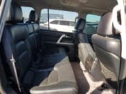 ✅ 2014 Toyota Land Cruiser • VIN: JTMHY7AJ1E4025954 • Lot: 86082425. Wystawiony na Copart z przebiegiem 206 223 mil. Bezpłatny archiwum sprzedaży aukcyjnych z USA i szczegółowy raport historii pojazdu na DreamBid. Zdjęcie 9.